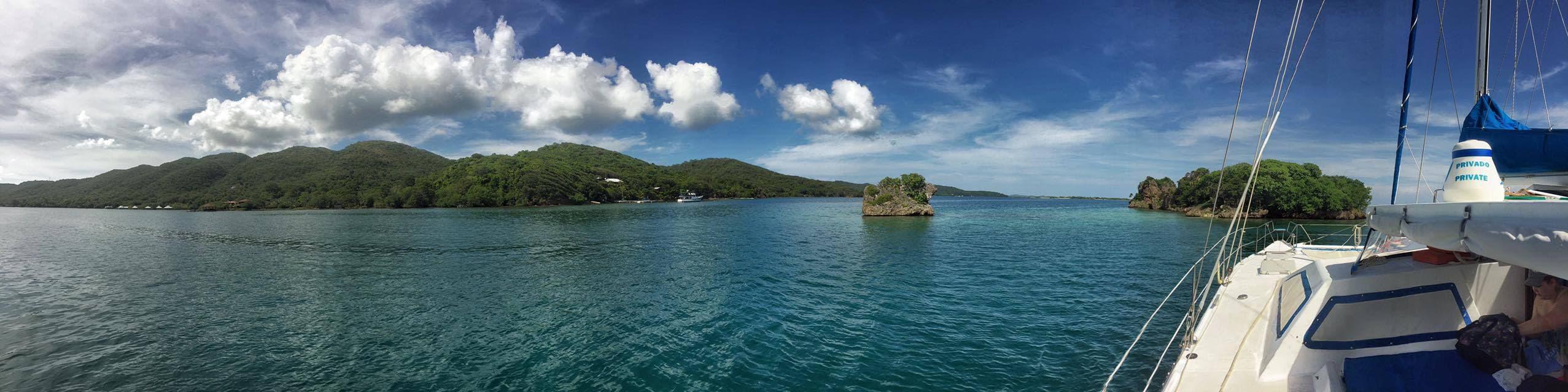 Roatán coastline